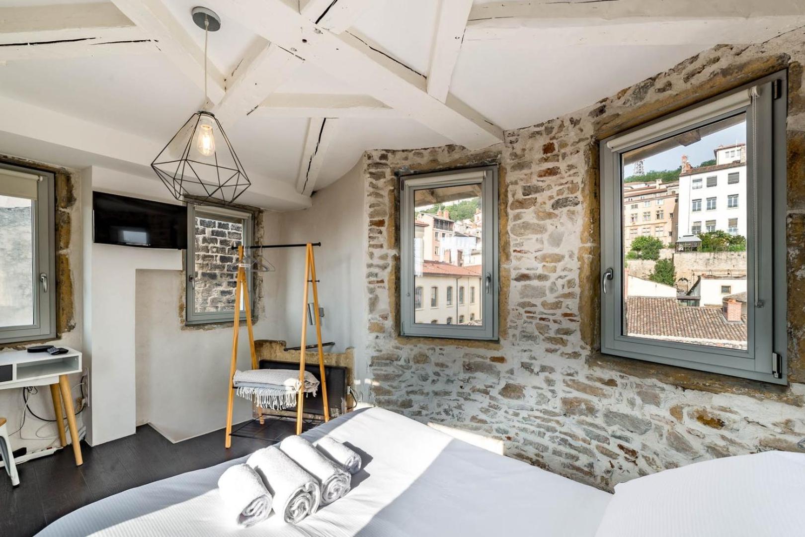 Sky'Room - Jacuzzi & Vue - Vieux Lyon Eksteriør billede